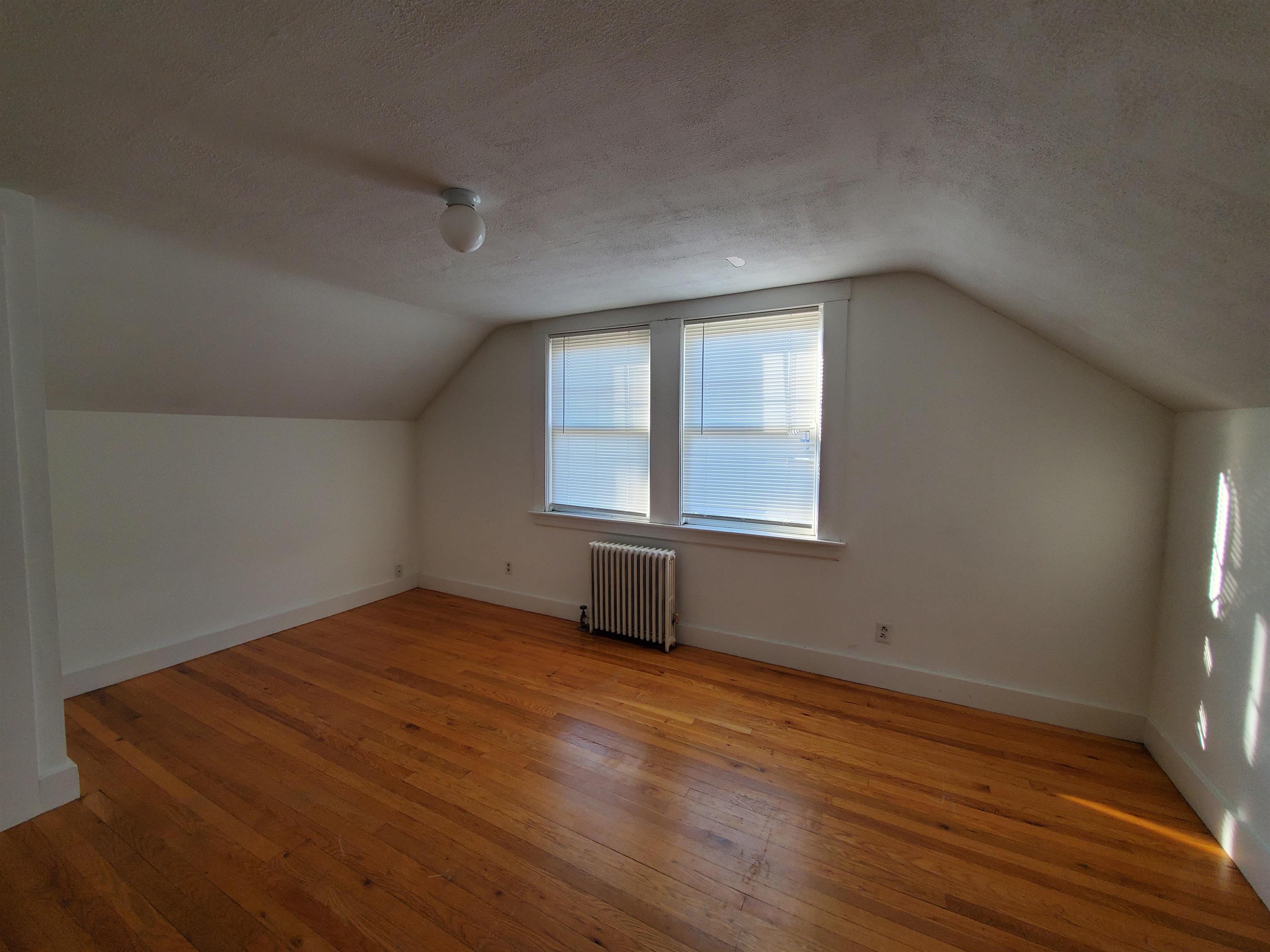 422 Dover Point Road Dover, NH 03820 - Photo 13 of 15