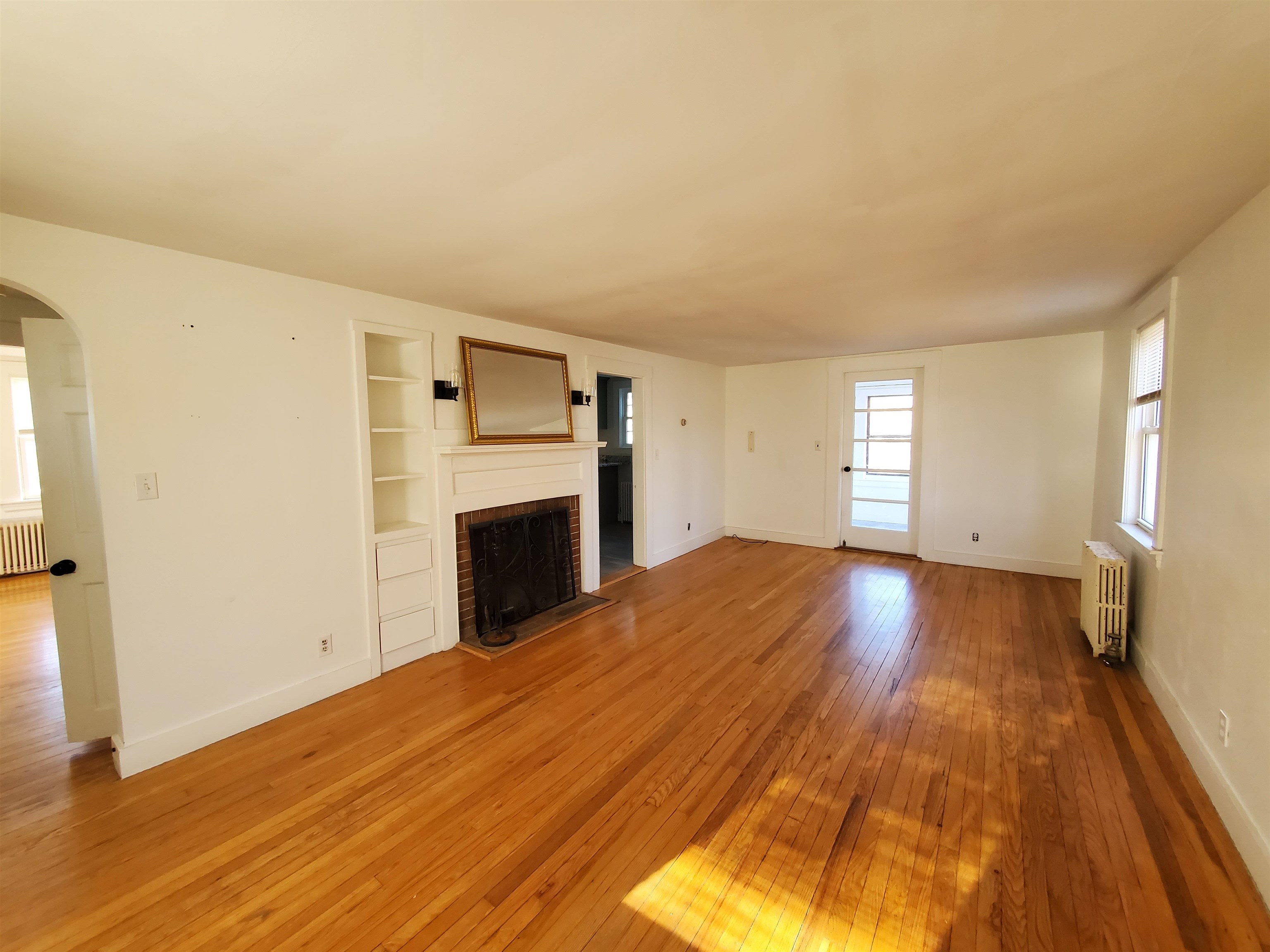 422 Dover Point Road Dover, NH 03820 - Photo 8 of 15