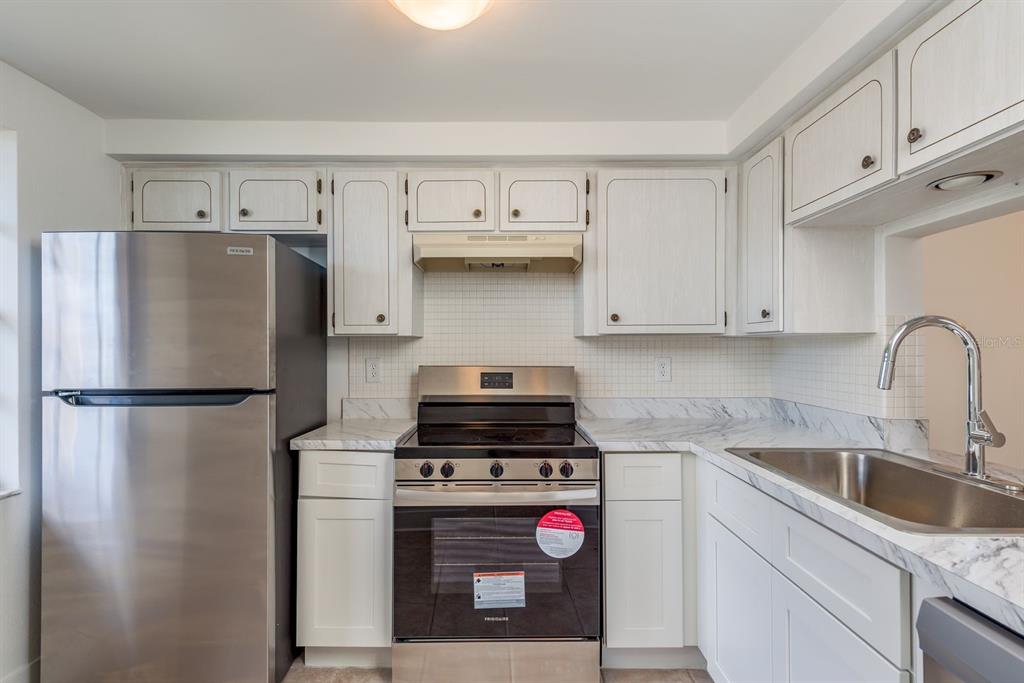 4347 Rustic Drive, Unit 4347 New Port Richey, FL 34652 - Photo 13 of 32