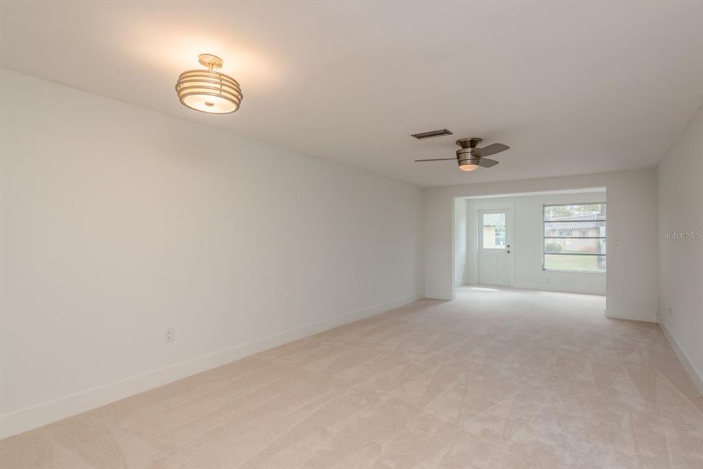 4347 Rustic Drive, Unit 4347 New Port Richey, FL 34652 - Photo 8 of 32