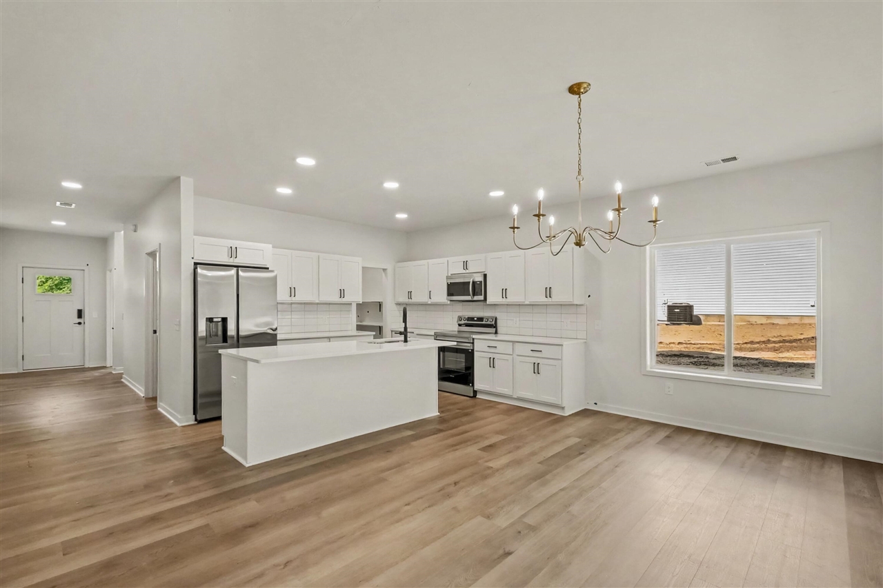 1480 West Valley Road Lansing, MI 48906 - Photo 2 of 32 Gallery Image 2