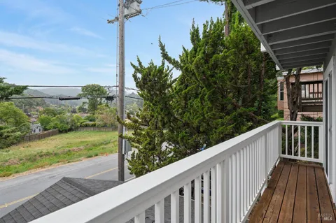 $1,189,000 | 297 Shoreline Highway, Mill Valley, CA 94941