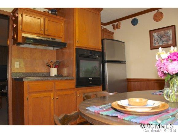 529 Rainbow Rapids Road Rutherfordton, NC 28139 - Photo 3 of 16 Gallery Image 3