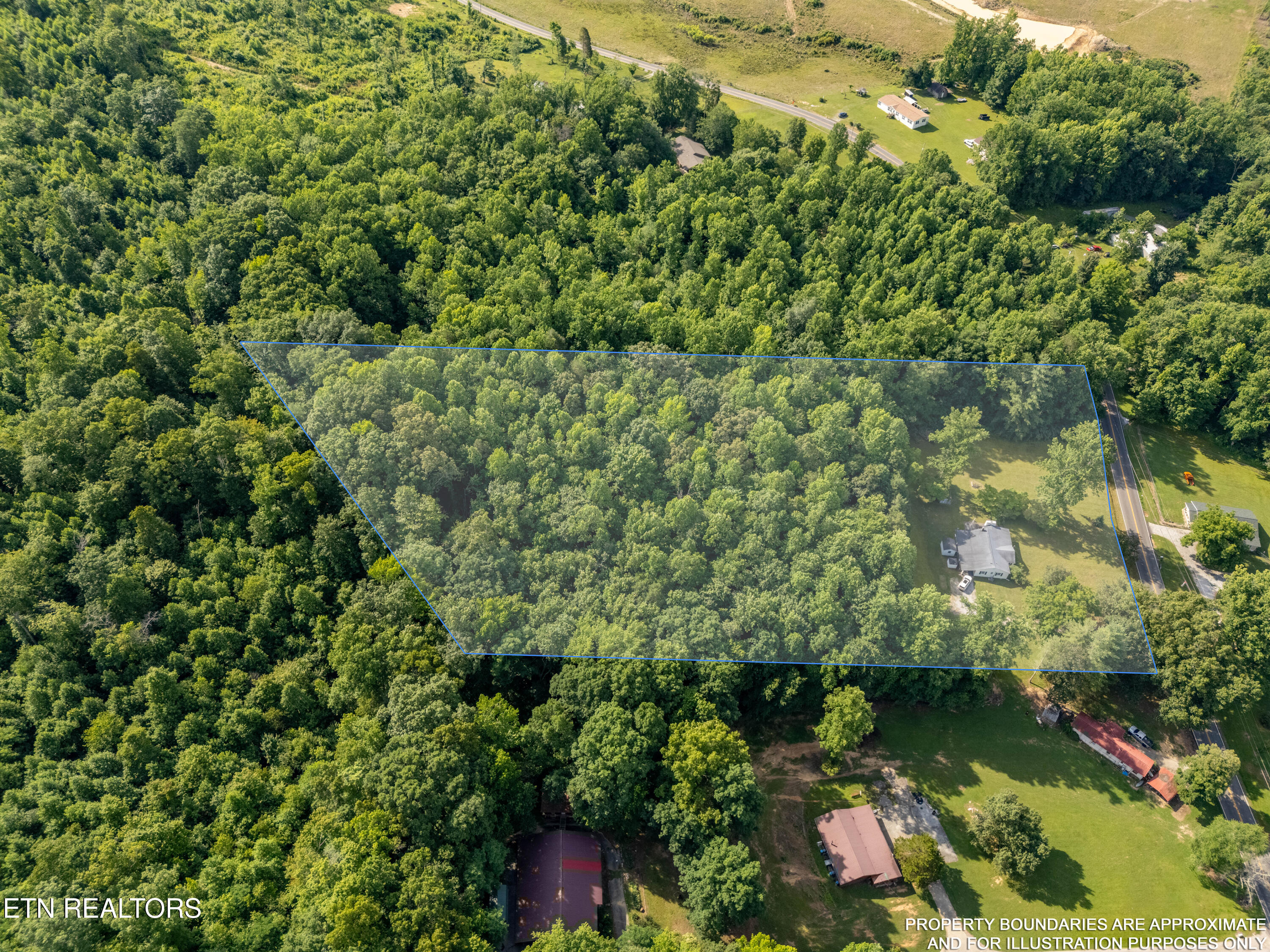 471 Mossy Grove Road Harriman, TN 37748 - Photo 28 of 34 DJI_20260616094911_0086_D-HDR-LOT-LINES