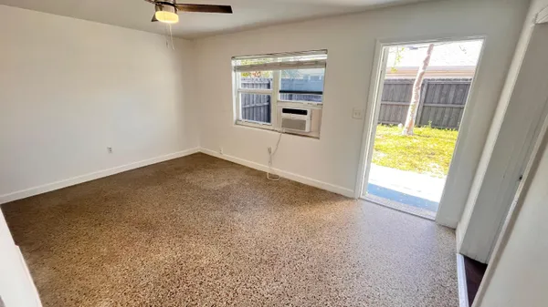 $1,650 | 1325 South L Street, Unit 2, Lake Worth Beach, FL 33460