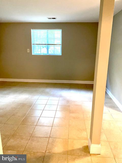 19002 Quail Valley Boulevard Gaithersburg, MD 20879 - Photo 23 of 35 a view of lot of an empty room with a window