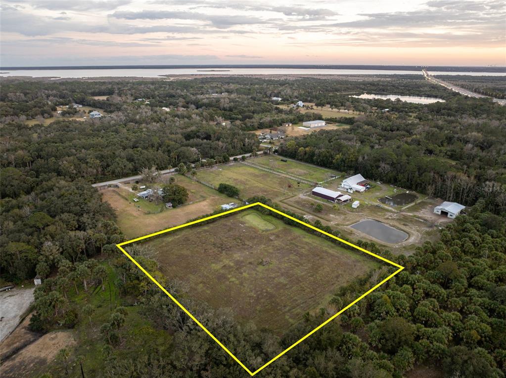 Pine Way Sanford, FL 32773 - Photo 7 of 13