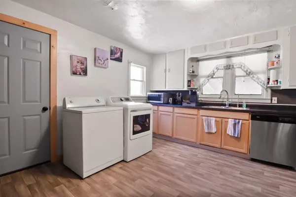 $108,000 | 1300 North Waterloo Avenue, Jackson, MI 49202