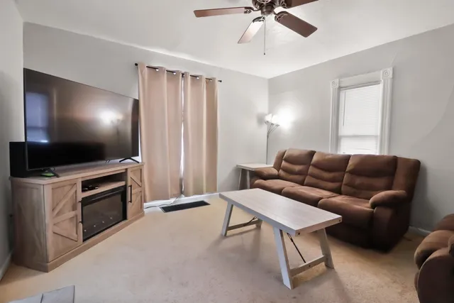 $120,000 | 1300 North Waterloo Avenue, Jackson, MI 49202