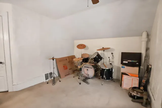 $120,000 | 1300 North Waterloo Avenue, Jackson, MI 49202