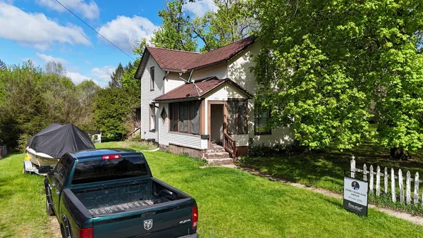 $108,000 | 1300 North Waterloo Avenue, Jackson, MI 49202