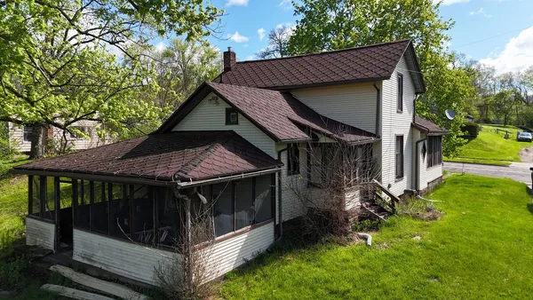 $108,000 | 1300 North Waterloo Avenue, Jackson, MI 49202