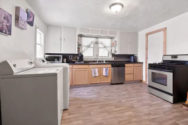 $120,000 | 1300 North Waterloo Avenue, Jackson, MI 49202