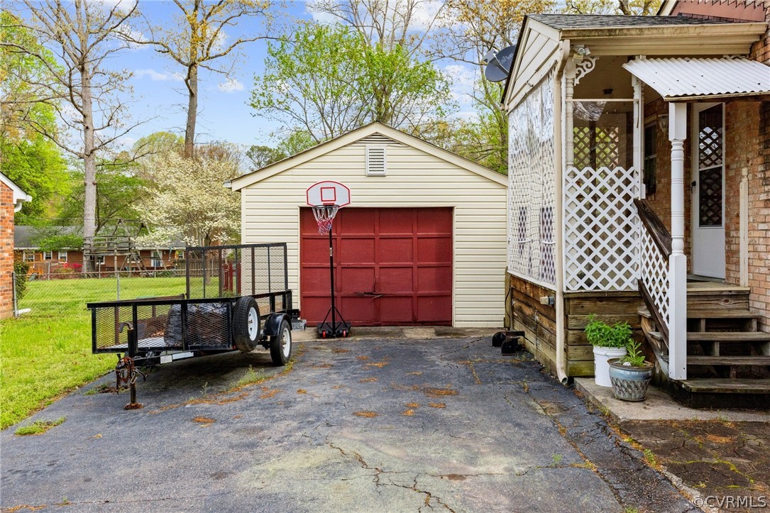 4840 Vestry Road North Chesterfield, VA 23237 - Photo 23 of 38 a view of a house