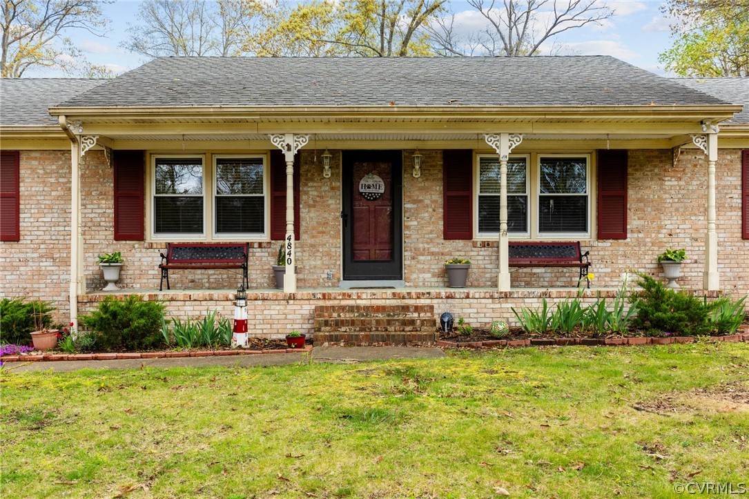 4840 Vestry Road North Chesterfield, VA 23237 - Photo 27 of 38 a front view of a house with many windows