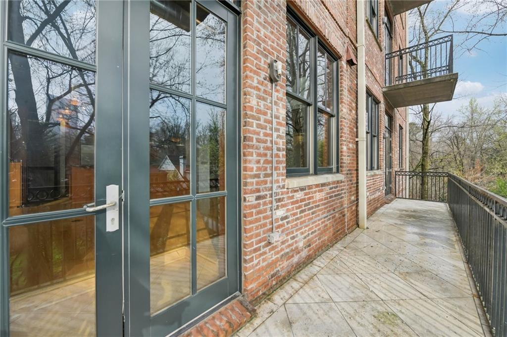 3235 Roswell Road Northeast, Unit 506 Atlanta, GA 30305 - Photo 23 of 34