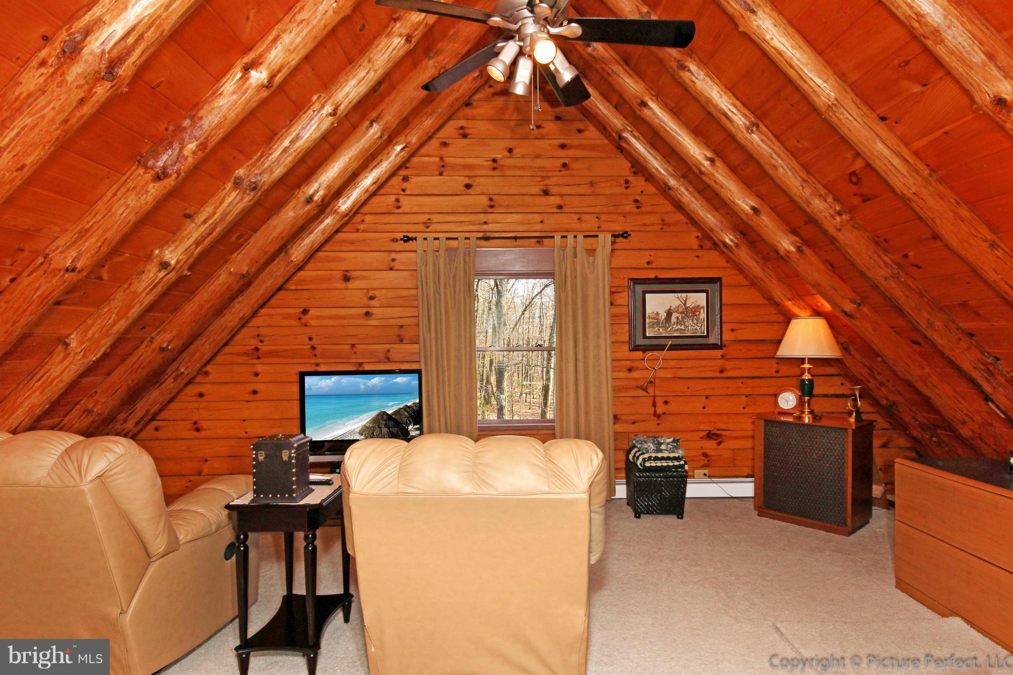 11802 Gambrill Park Road Frederick, MD 21702 - Photo 22 of 30 Family Room