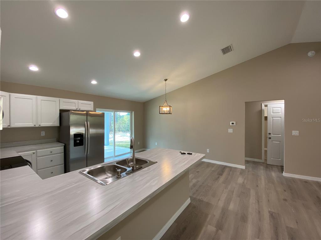 6288 Southwest 151st Lane Ocala, FL 34473 - Photo 6 of 28