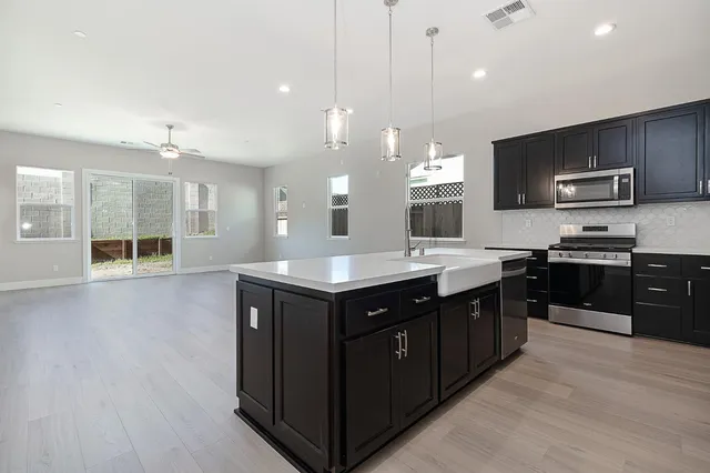 $683,030 | 886 Ranchland Way, Oakdale, CA 95361