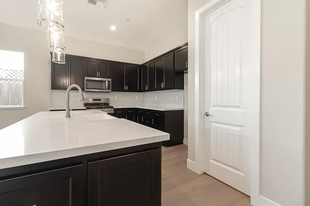 $683,030 | 886 Ranchland Way, Oakdale, CA 95361