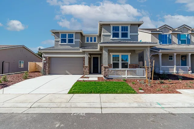 $683,030 | 886 Ranchland Way, Oakdale, CA 95361