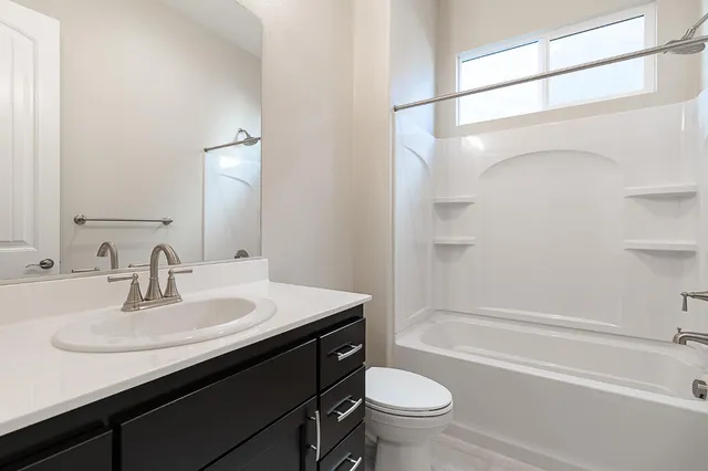 $683,030 | 886 Ranchland Way, Oakdale, CA 95361