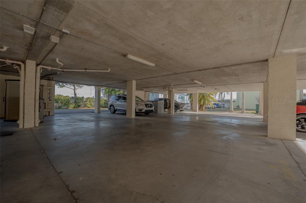 324 Windrush Boulevard, Unit 11 Indian Rocks Beach, FL 33785 - Photo 25 of 41