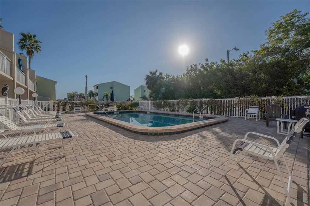 324 Windrush Boulevard, Unit 11 Indian Rocks Beach, FL 33785 - Photo 27 of 41
