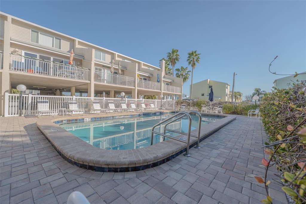 324 Windrush Boulevard, Unit 11 Indian Rocks Beach, FL 33785 - Photo 28 of 41