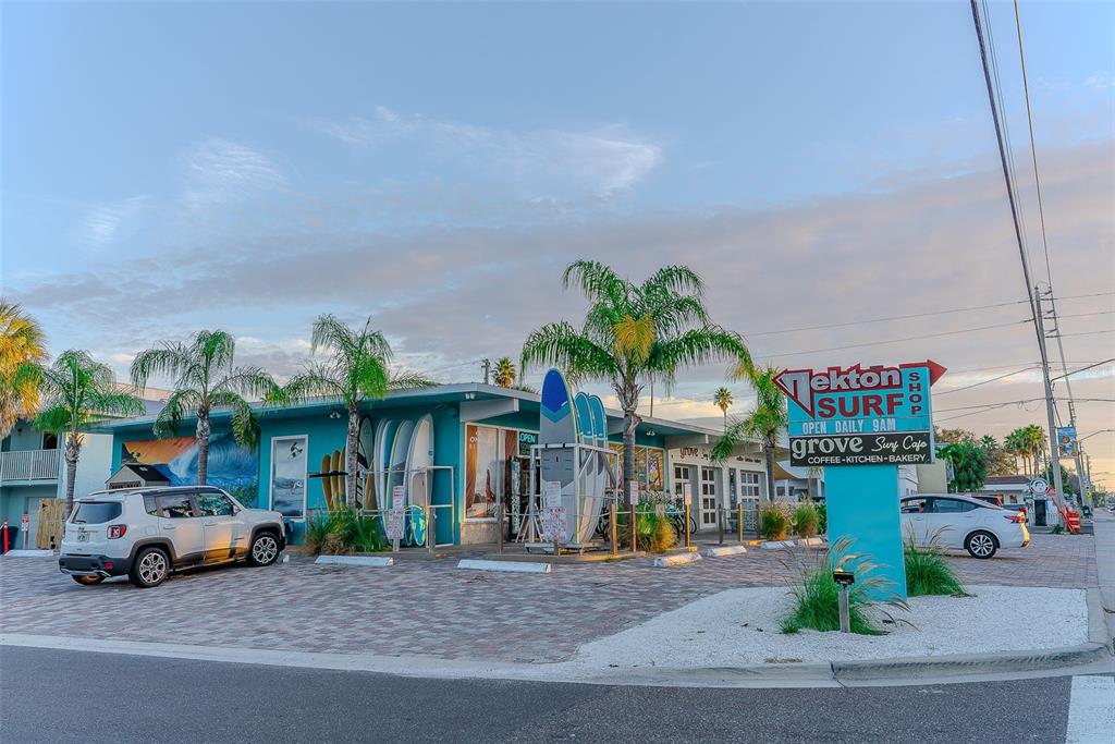 324 Windrush Boulevard, Unit 11 Indian Rocks Beach, FL 33785 - Photo 35 of 41