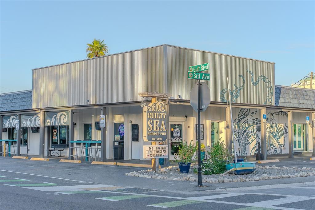 324 Windrush Boulevard, Unit 11 Indian Rocks Beach, FL 33785 - Photo 37 of 41