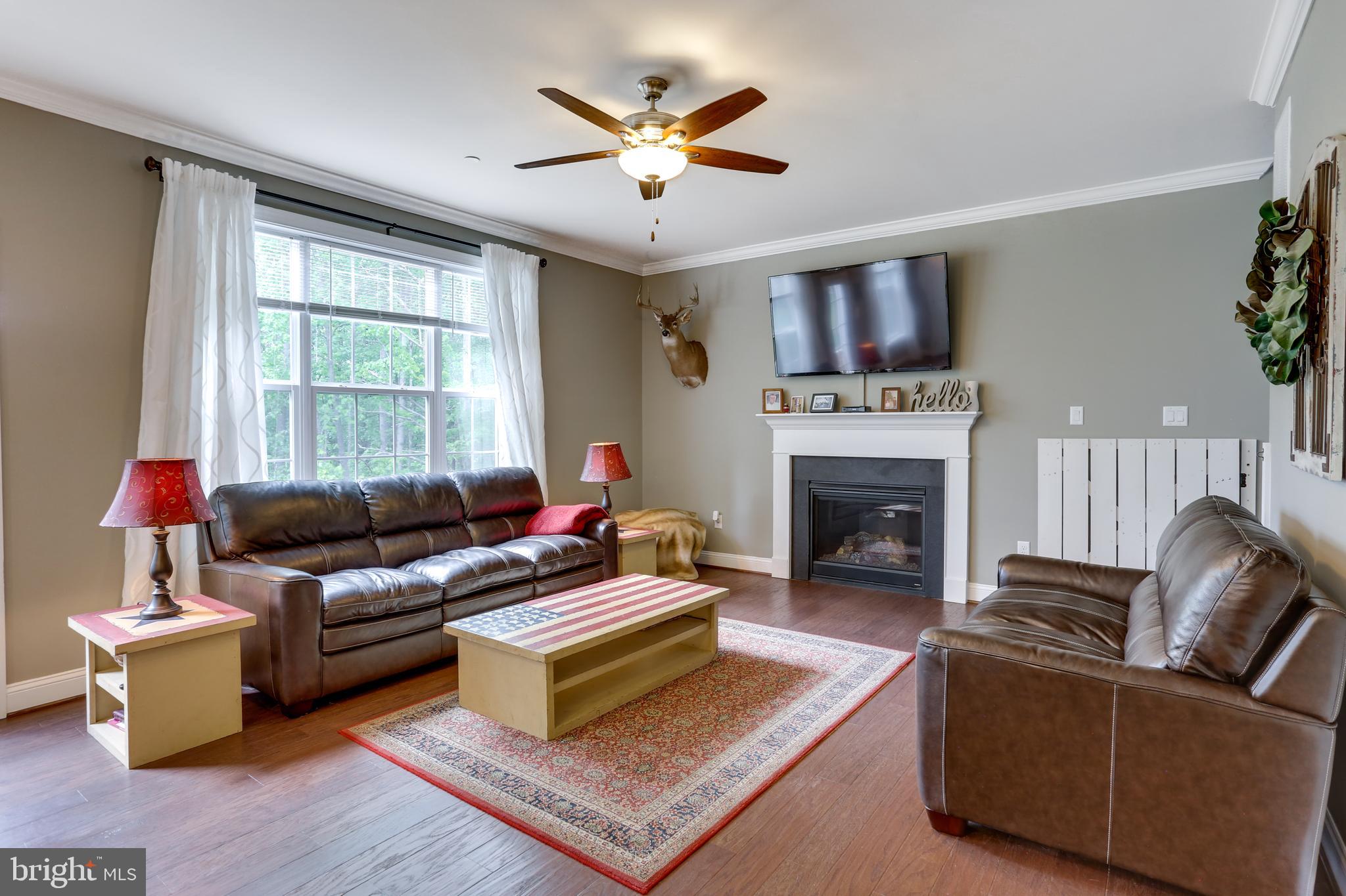 10355 Faulkner Road Faulkner, MD 20632 - Photo 21 of 58 Family Room