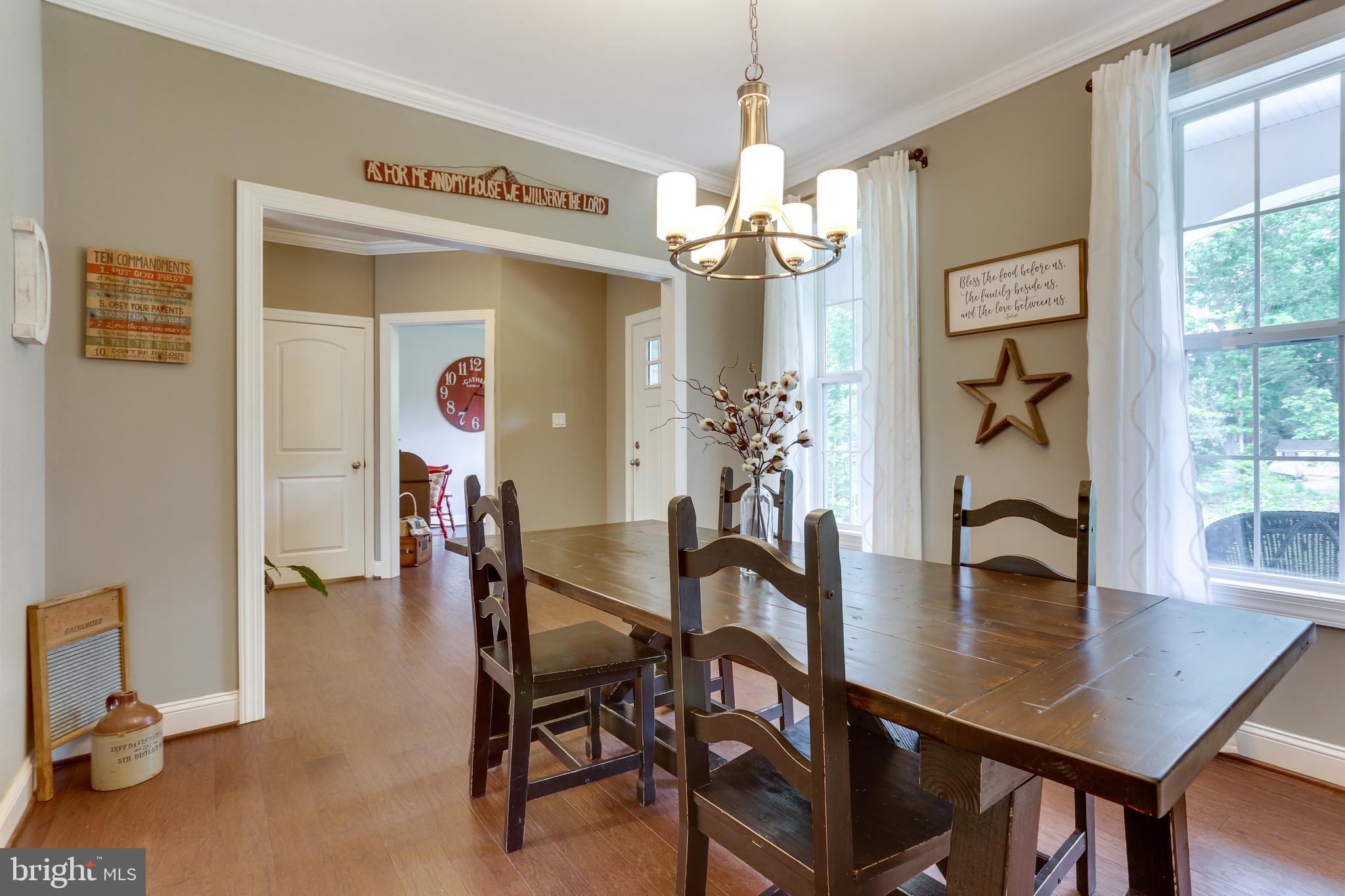 10355 Faulkner Road Faulkner, MD 20632 - Photo 8 of 58 Dining Room