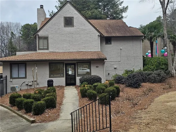 $128,000 | 435 Seasons Parkway, Norcross, GA 30093