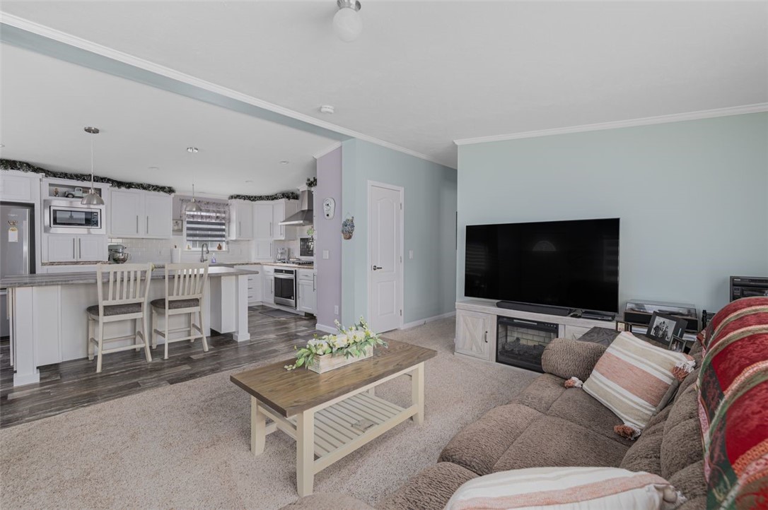 40 Hemlock Road Glocester, RI 02814 - Photo 21 of 41 Gallery Image 21