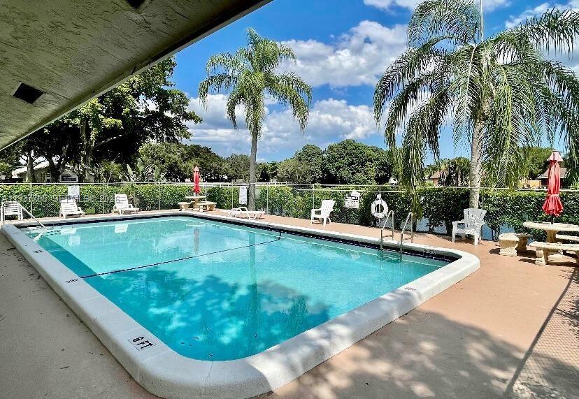 842 Banks Road Pompano Beach, FL 33063 - Photo 7 of 12 Photo 7