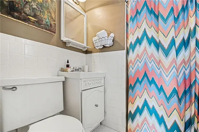 $359,900 | 9451 Connell Drive, Overland Park, KS 66212