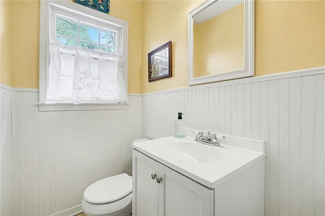 $359,900 | 9451 Connell Drive, Overland Park, KS 66212