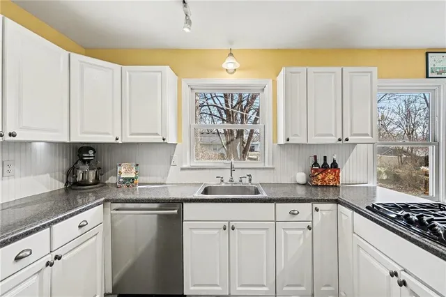 $359,900 | 9451 Connell Drive, Overland Park, KS 66212