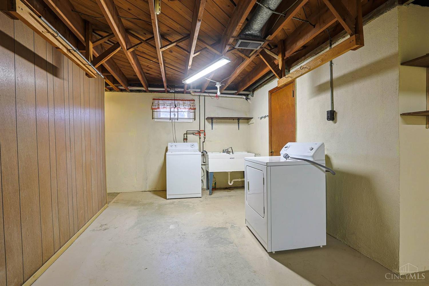 4021 Hanley Road Cincinnati, OH 45247 - Photo 33 of 47 Gallery Image 33