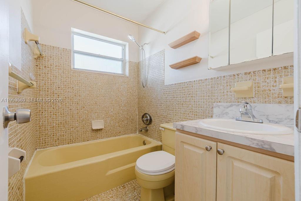 25511 Southwest 107th Court, Unit 1 Homestead, FL 33032 - Photo 17 of 19