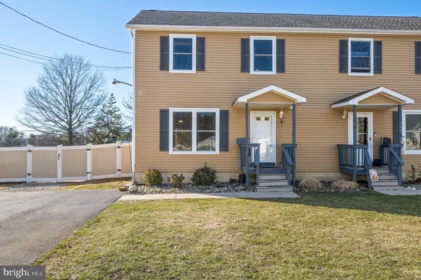 $2,500 | 143 Curtis Avenue, Williamstown, NJ 08094