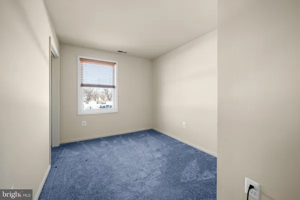 $2,500 | 143 Curtis Avenue, Williamstown, NJ 08094