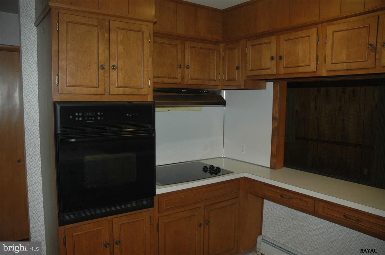 497 Clearview Road Hanover, PA 17331 - Photo 2 of 18 Gallery Image 2