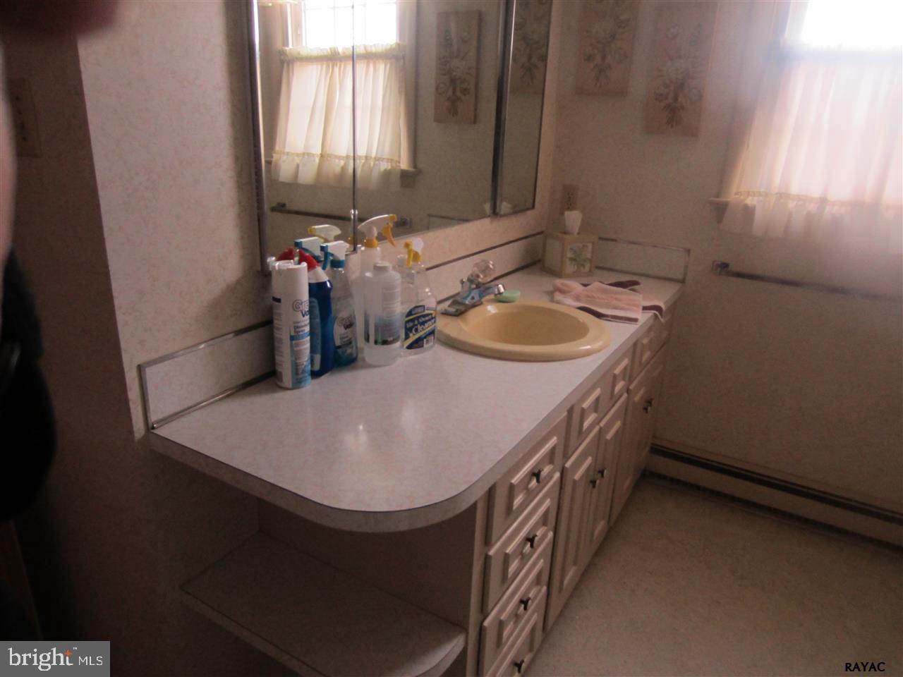 497 Clearview Road Hanover, PA 17331 - Photo 11 of 18 Gallery Image 11