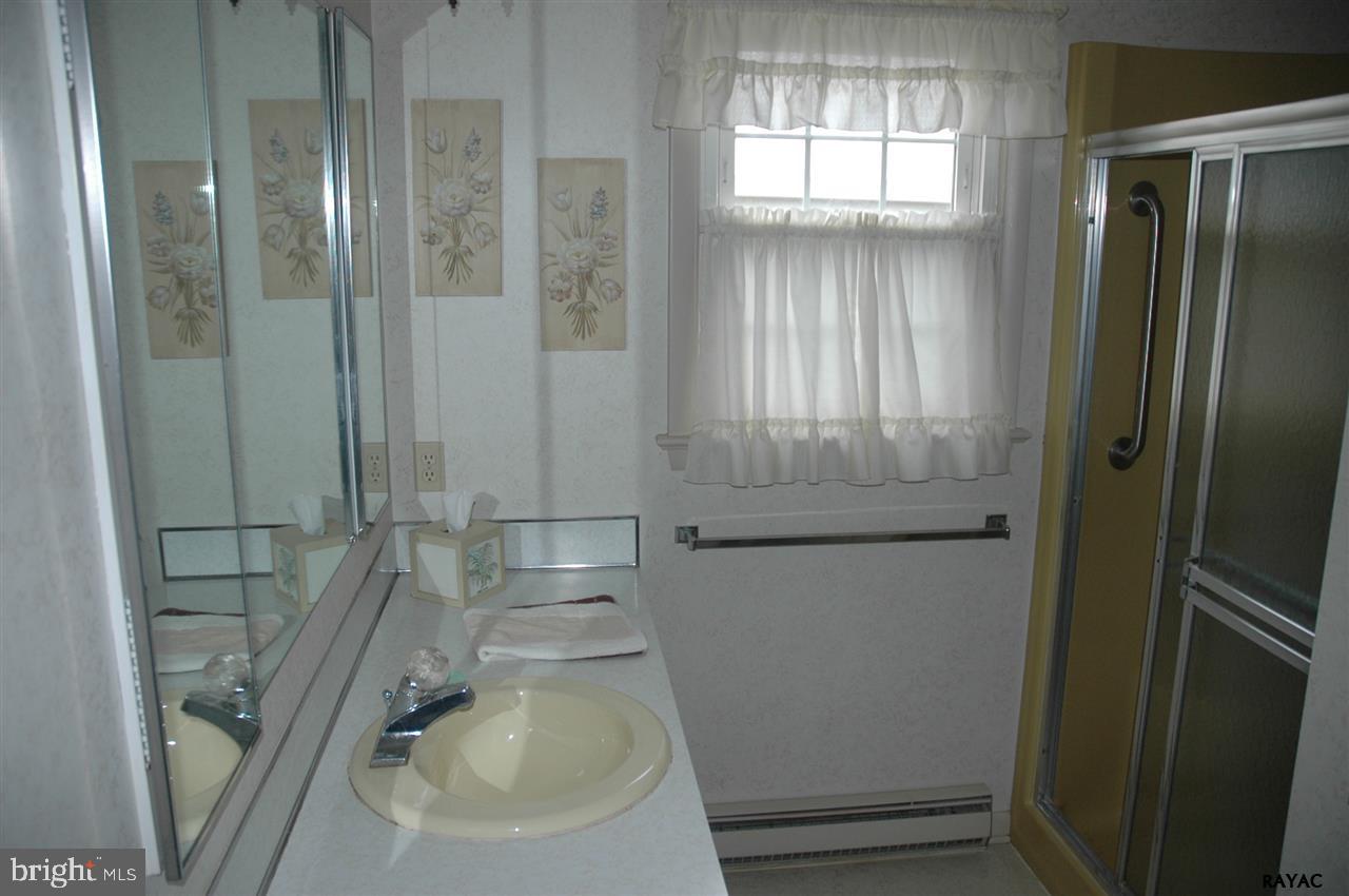 497 Clearview Road Hanover, PA 17331 - Photo 16 of 18 Gallery Image 16
