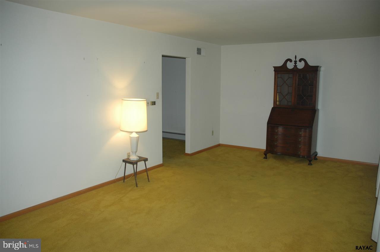497 Clearview Road Hanover, PA 17331 - Photo 8 of 18 Gallery Image 8