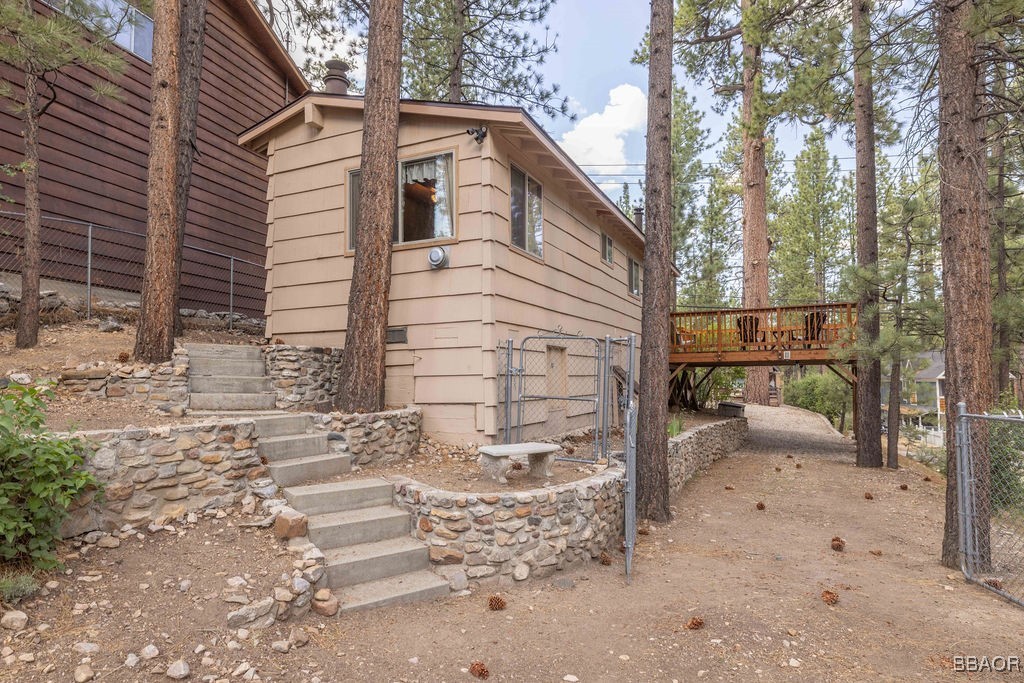 618 Sugarloaf Boulevard Big Bear City, CA 92314 - Photo 23 of 43