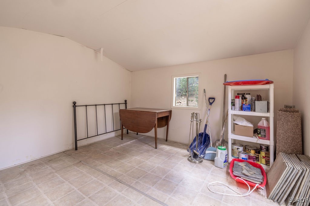 618 Sugarloaf Boulevard Big Bear City, CA 92314 - Photo 29 of 43