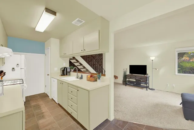 $369,000 | 2803 Bidwell Street, Unit 2, Davis, CA 95618